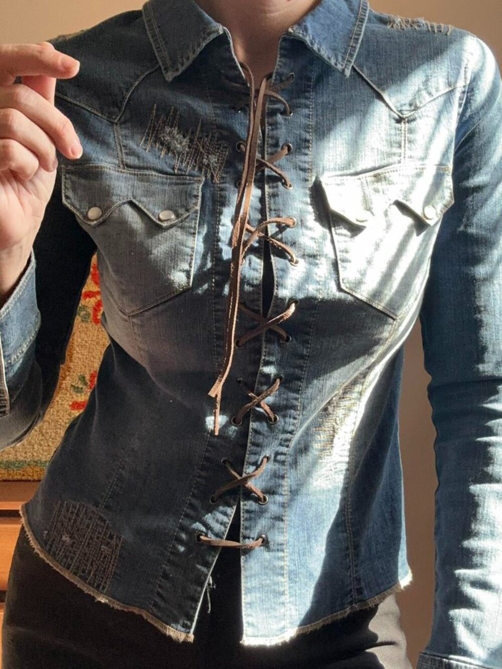 Vintage Y2K Silver Jeans Co. Western Grunge Lace Up Denim Shirt Size Large